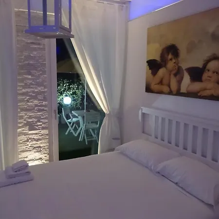 La Dolce Notte Bed & Breakfast 3*